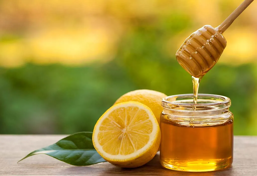 Honey and lemon hair wash
