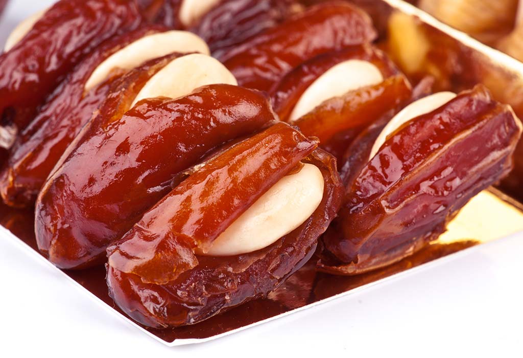 Dry Fruit Stuffed Dates