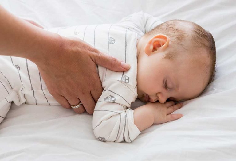 Try This 'Pick Up and Put Down' Technique to Help Your Baby Sleep Better