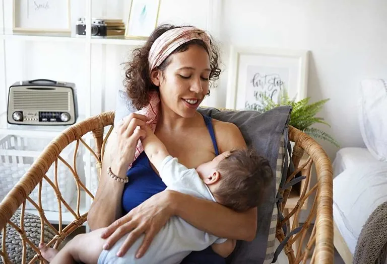 Breastfeeding Another Woman's Baby - Is It Safe?