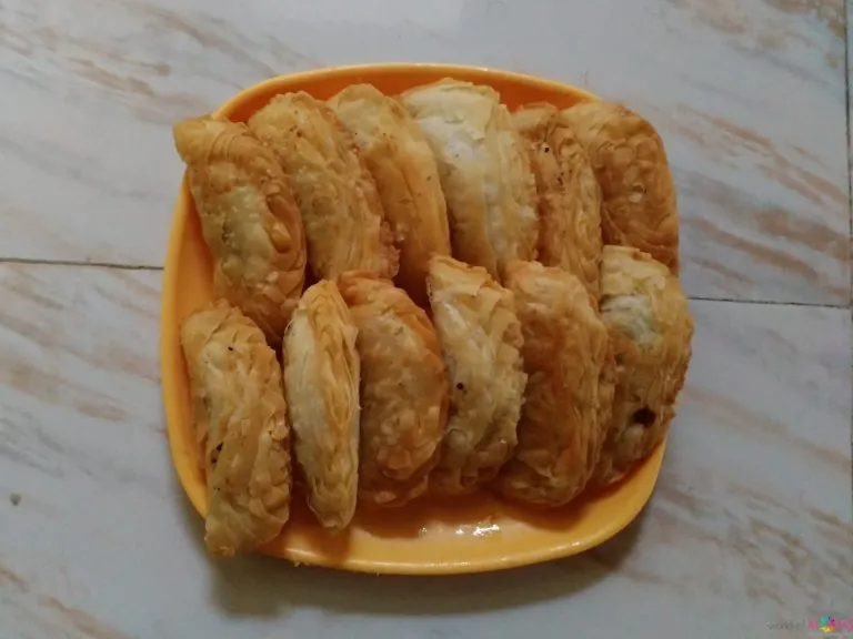 Crispy Karanji