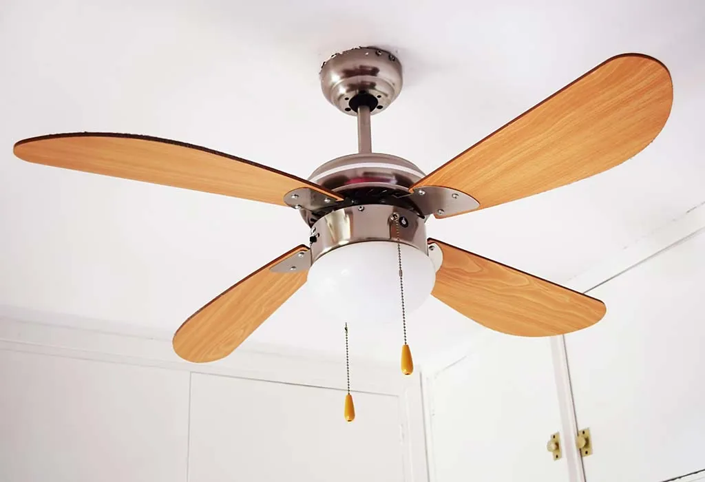 How To Clean Ceiling Fans Easy, Ceiling Fan Blade Cleaner Vacuum