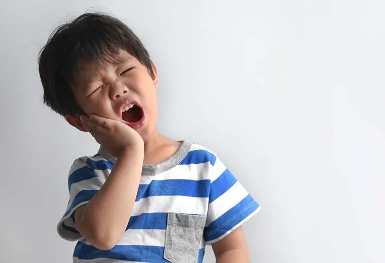 13 Best Home Remedies for Tooth Decay and Cavities