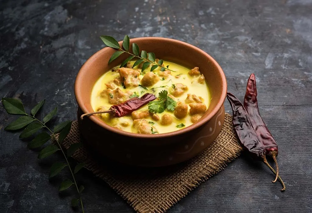 kadhi pakoda