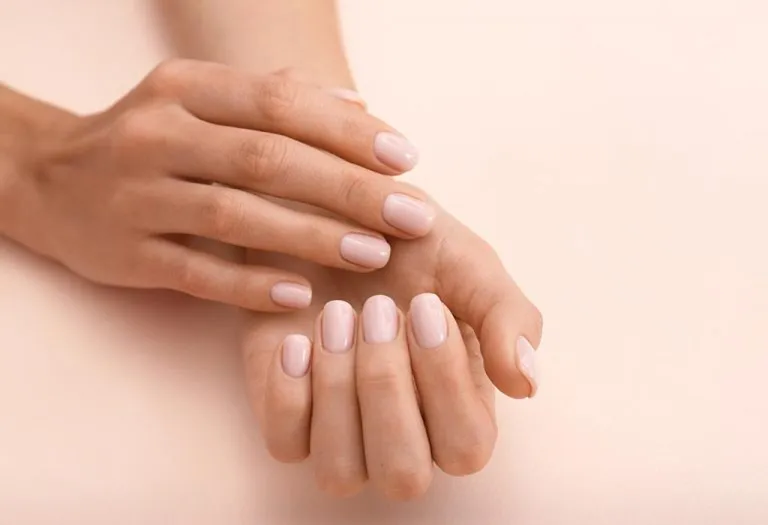 Simple But Effective Solutions to Get Soft and Younger-Looking Hands Naturally