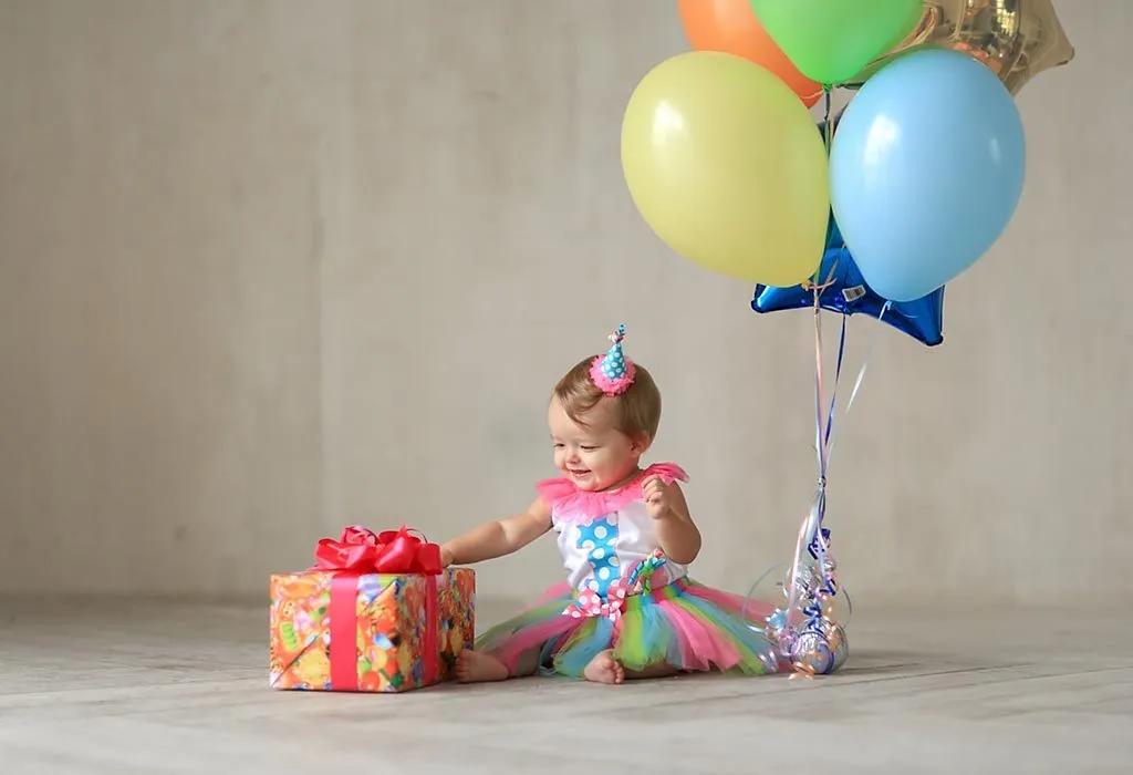 35 Gorgeous Girl First Birthday Gift Ideas! | Catch My Party