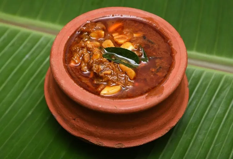5 Incredible Benefits of Cooking In a Clay Pot