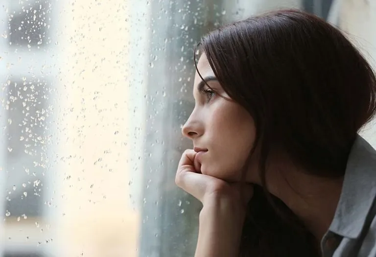 13 Simple and Effective Home Remedies for Depression