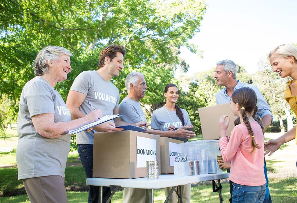 family volunteering