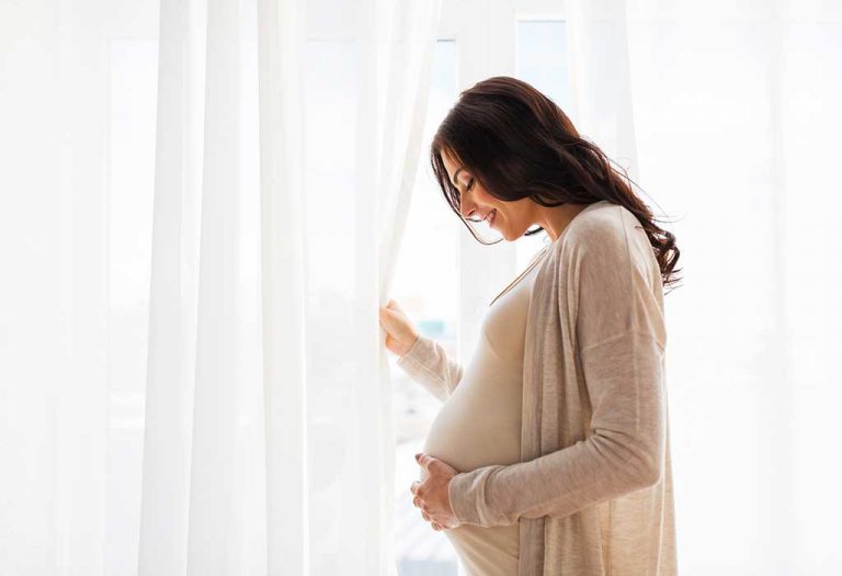 How to Stay Healthy and Happy While Pregnant