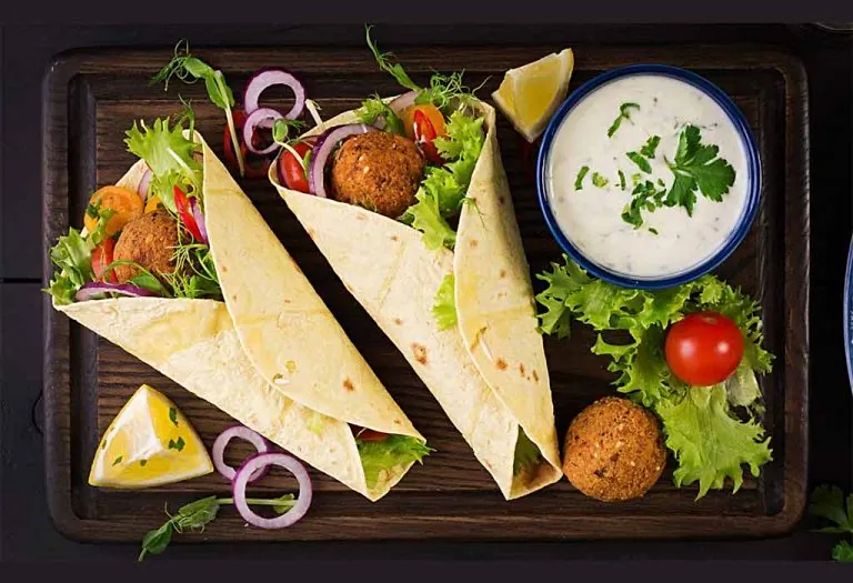 8 Easy and Tasty Wrap Recipes