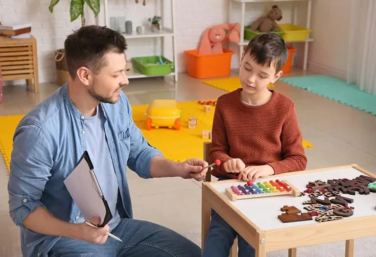 Music Therapy For Kids With Autism - Does It Really Helps?