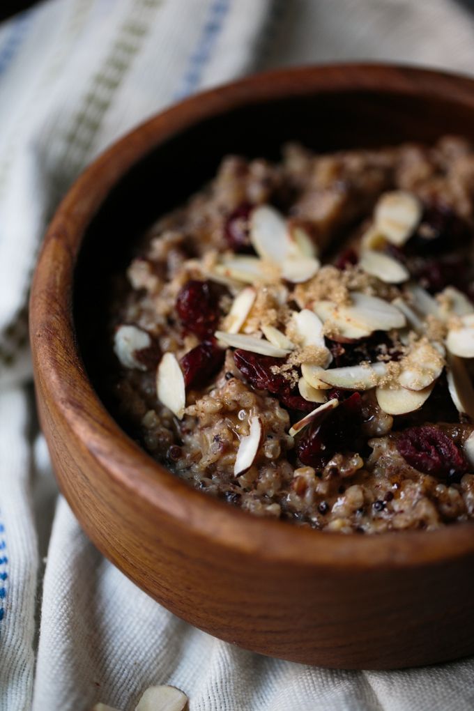Slow Cooker Quinoa and Oats Overnight