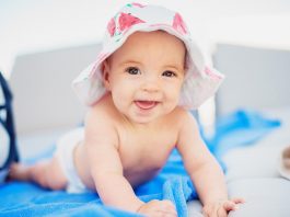 समर एसेंशियल्स – गर्मियों में बेबी को आराम से रखने के लिए जरूरी चीजें समर एसेंशियल्स - गर्मियों में बेबी को आराम से रखने के लिए जरूरी चीजें