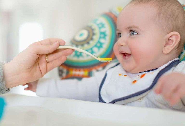 Weaning Your Bundle of Joy - Supplement His Diet With These Superfoods!