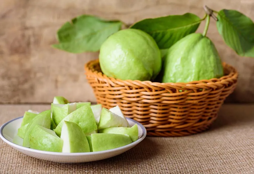 Guava for Babies: Nutritional Value, Benefits & Recipes