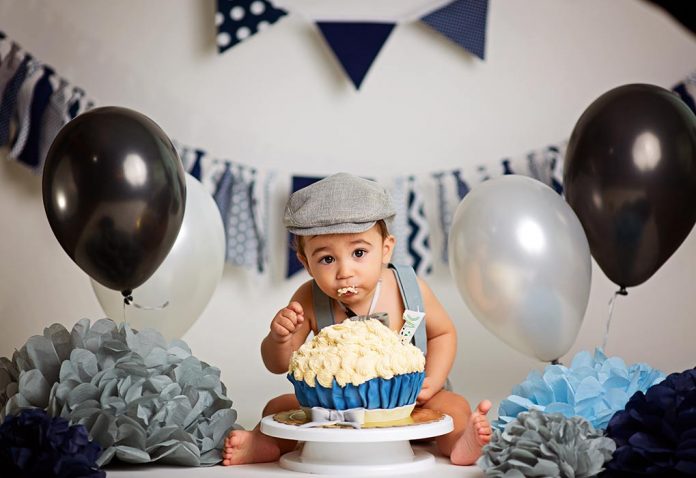 1st Birthday Wishes, Messages & Quotes for Baby Girl & Boy