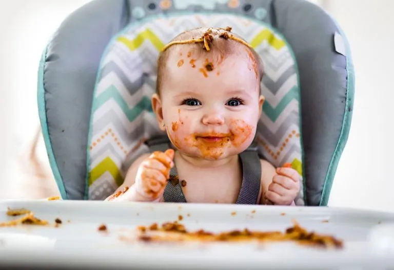 Finger Foods for Baby: Food to Give & Avoid