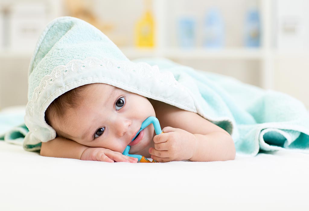 7 Useful Tips On How To Get A Teething Baby To Sleep