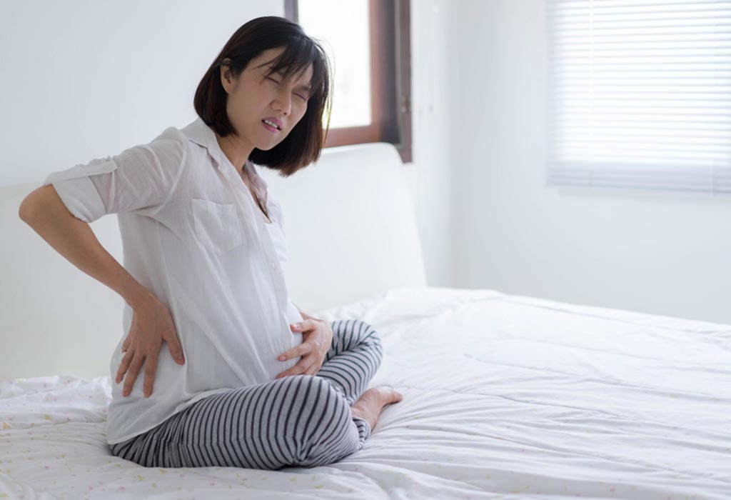 गर्भावस्था के दौरान कमर दर्द होना आम क्यों है