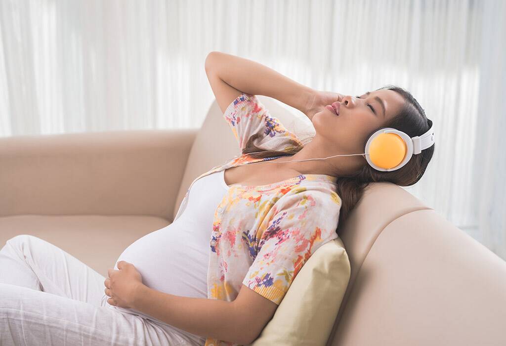 गर्भावस्था के दौरान आपको कितनी देर तक म्यूजिक सुनना चाहिए?
