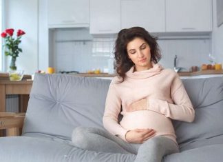 डिलीवरी से पहले ब्रेस्टफीडिंग की तैयारी करने के टिप्स