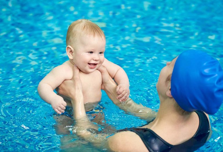 The One Thing That Made My Toddler's Swimming Sessions Fun!