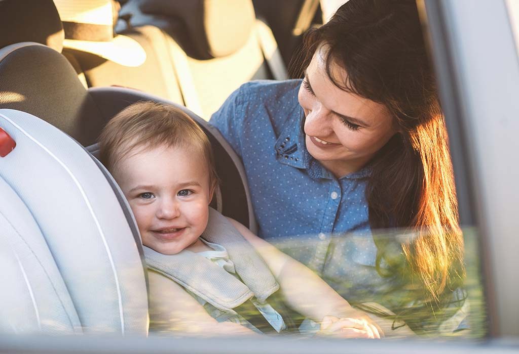 A Complete Guide to Going on Vacation With Your Baby