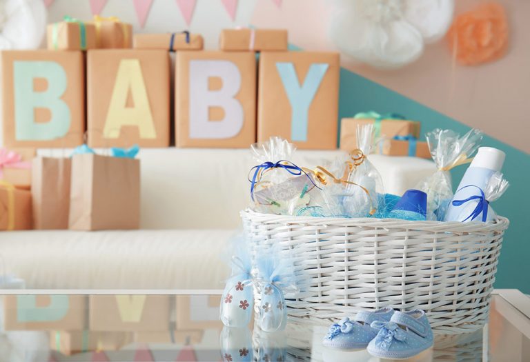 A Guide to Practical Baby Gifts Parents Want to Receive