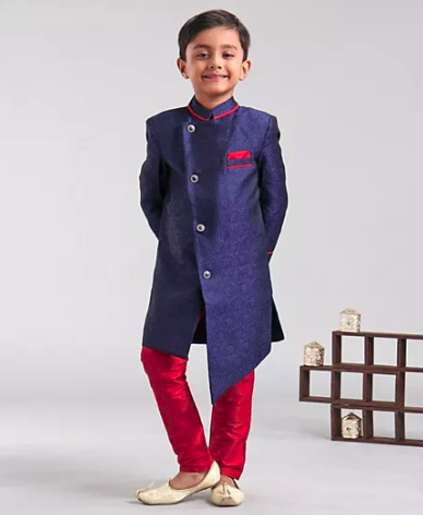 6 Outfits That Will Make Your Little Superstar Shine This Festive Season!