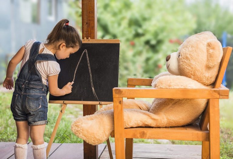 30 Best Role Play Ideas for Kids