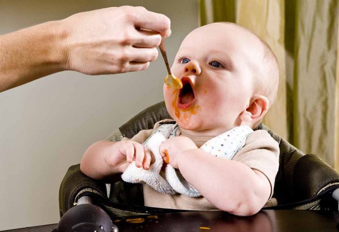 How to Feed 6-12-Month-Old Babies