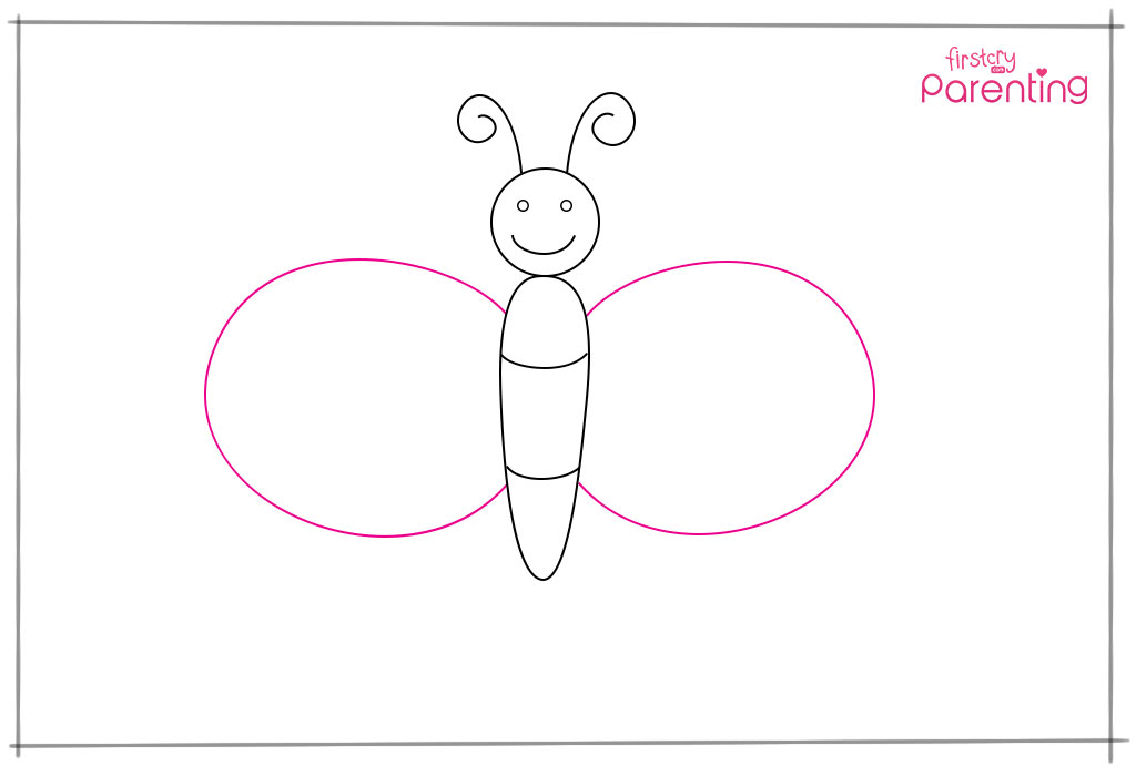 स्टेप 6: तितली के शरीर के दोनों किनारों पर दो सर्कल बनाएं
