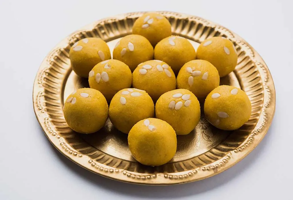 How to Make Besan Laddoo for Toddlers - FirstCry Parenting