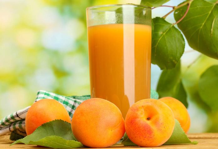 orange and peach juice