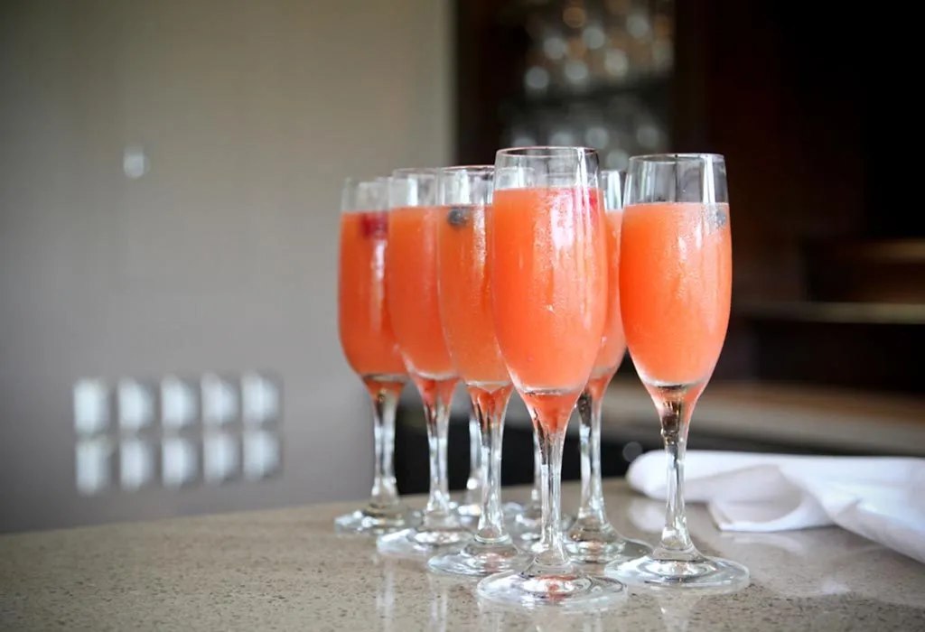ORANGE STRAWBERRY MIMOSA