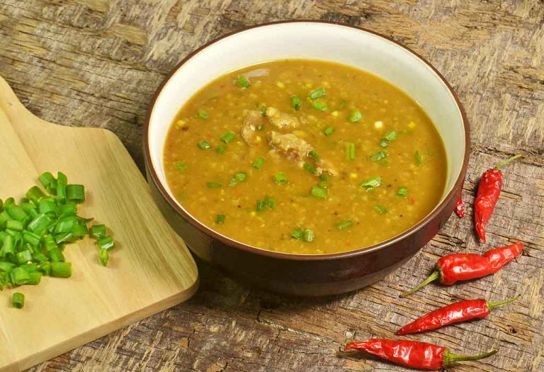 Ghuto: A Healthy Nutritious Recipe, Loaded With Green Vegetables and Lentils
