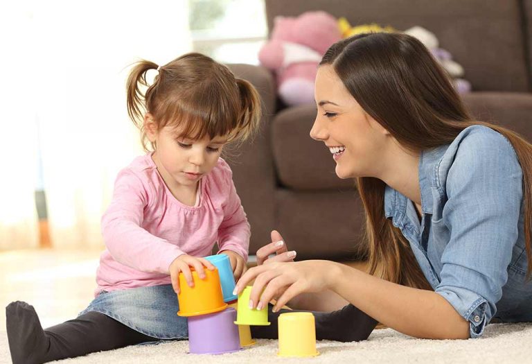 How Much to Pay a Babysitter - Ways to Determine