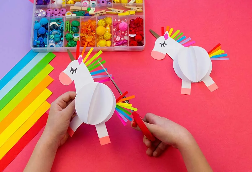 19 Fun Easy Construction Paper Crafts - Sparkling Boy Ideas