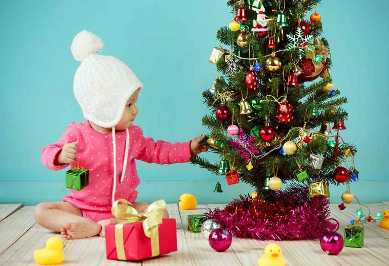 Easy Ideas to Baby Proof a Christmas Tree