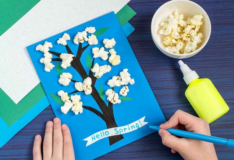 10 Amusing Yet Easy Spring Crafts For Toddlers, Preschoolers and Kids