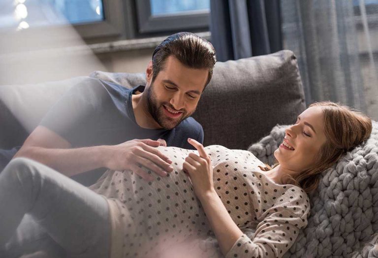 Why It's Important to Stay Happy During Pregnancy