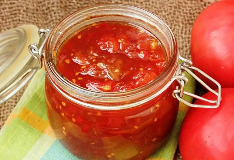 Date and Tomato Chutney Recipe