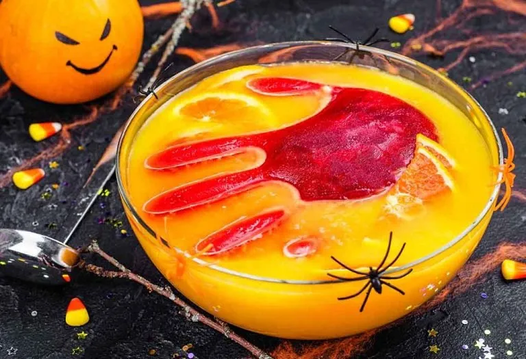 15+ Dreadfully Delicious Halloween Drinks For Kids