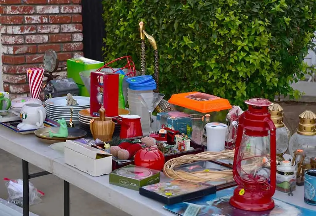 garage sale garage sale