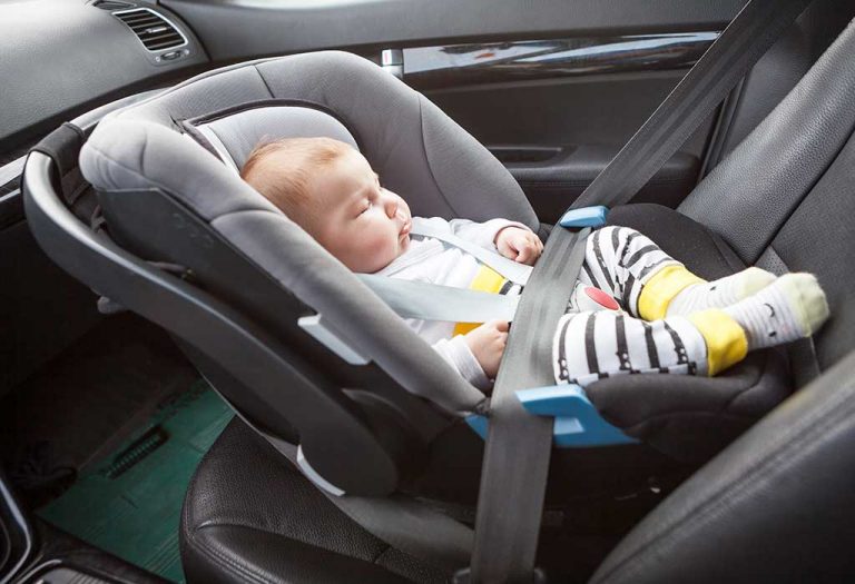 Rear Facing Car Seat for Your Child Guidelines & Safety Tips