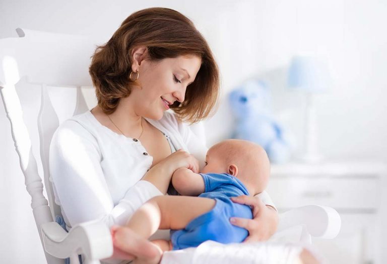 Tips for Easy and Healthy Breastfeeding for New Mothers