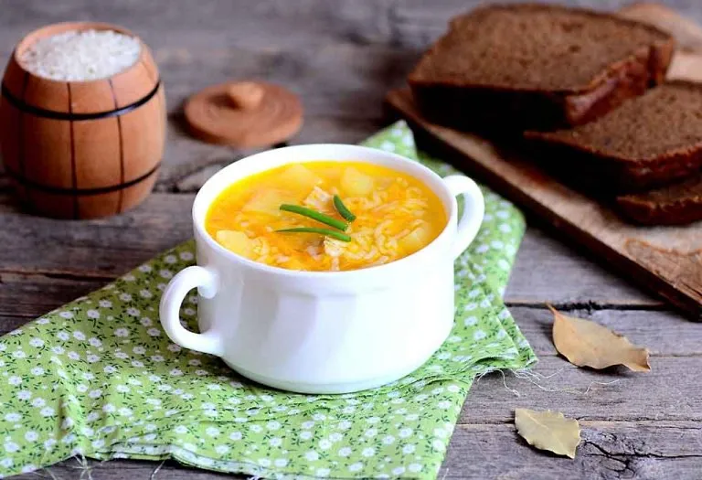 Light Chicken Soup Recipe for Babies Above 1 Year of Age