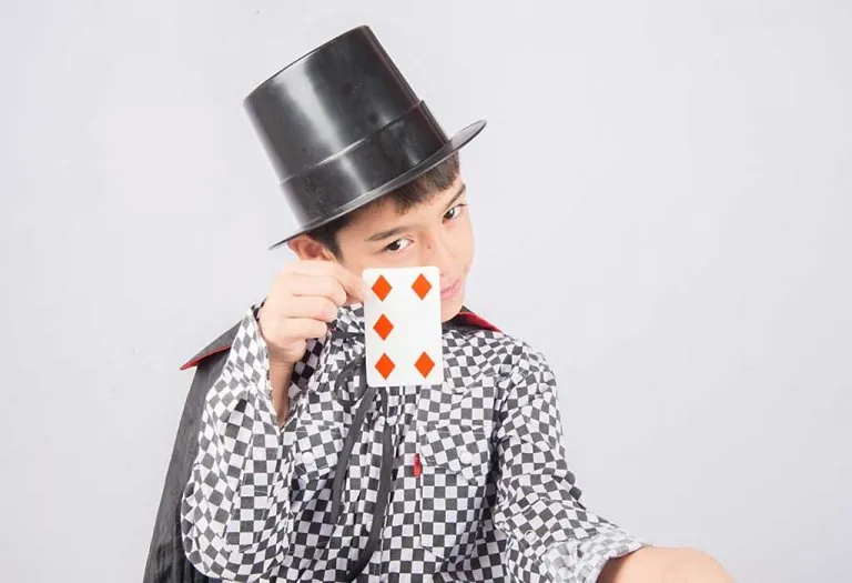 20 Amazing Card Tricks For Kids