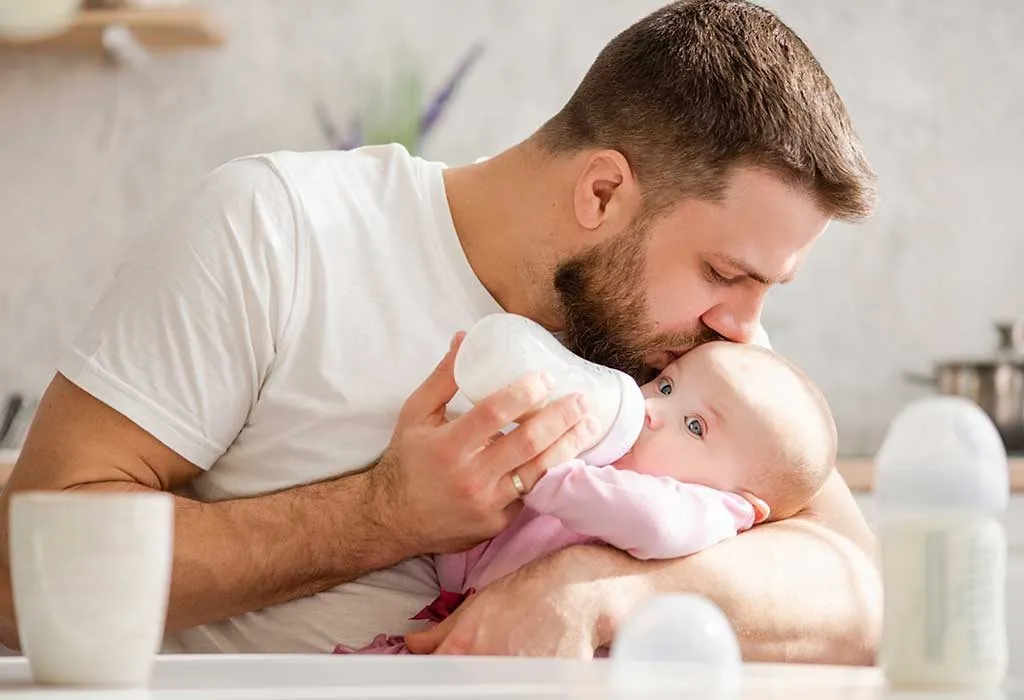 Tips For Continuing to Breastfeed Your Baby Even When You Go Back to Work
